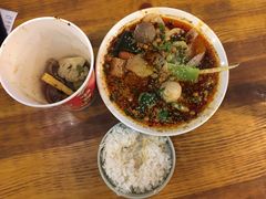 -成都风味小吃(成都东站店)