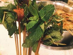 -签签飞串串火锅