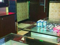 -名星会量贩式KTV旗舰店(盈熙广场店)