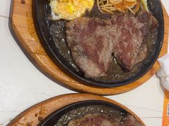 -豪享来牛排(人民店)