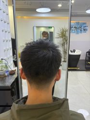 -V7 HAIR SALON