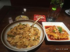 -缪氏川菜(丰盛町店)