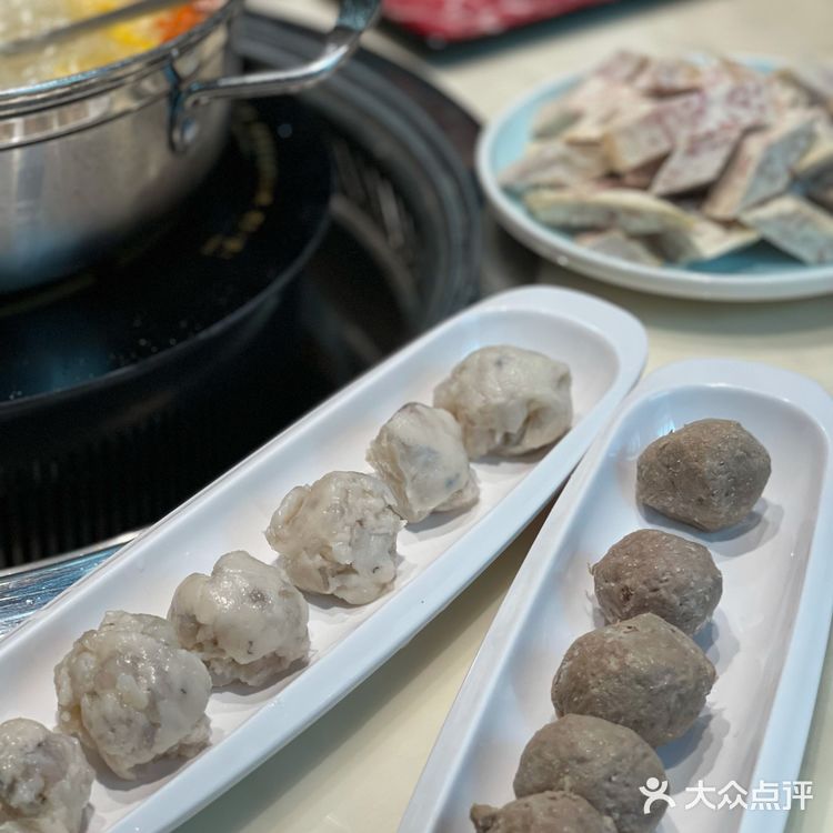 匠心牛公馆·潮汕牛肉海鲜火锅
