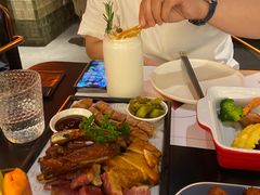 -洛缦音乐餐厅(工业展览馆万象城店)
