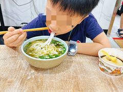 -全家福米线
