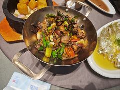 -香山湖家家宴(中山陵店)