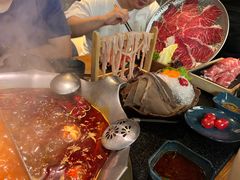 -湊湊火锅·茶憩(南京东路悦荟店)