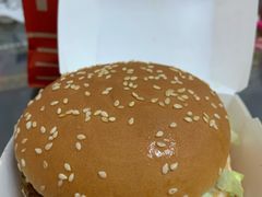 -麦当劳(利津路店)