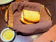 -J Prime牛排海鲜餐厅(人民广场店)