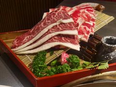 -铭牛烧肉·和牛海鲜自助(高新月牙湖店)