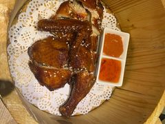 -临界音乐酒馆·小龙虾·江湖菜(华熙LIVE·鱼洞店)