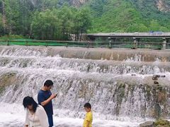 -乌龙峡谷景区