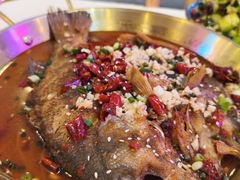 -霄汉牛三鲜湖北砂锅菜(万松园2店)