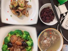 -臻爱住家月嫂育儿嫂(万达店)