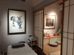 -颜动养生馆·智能艾灸·专业推拿·盐蒸