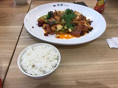 -拿渡·水煮鱼麻辣香锅(王府井奥莱·香江小镇店)