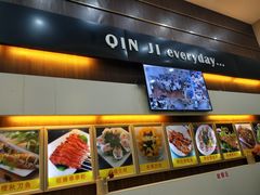 -覃记海鲜美食餐厅