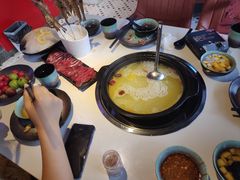 -溏心风鲍港式打边炉(余英坊店)