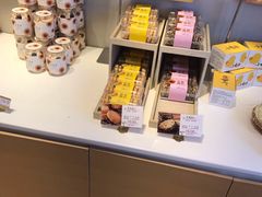 零售区-好利来(靖江路店)