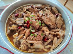 鸡翅煲-胖哥俩肉蟹煲(石家庄长安万达店)