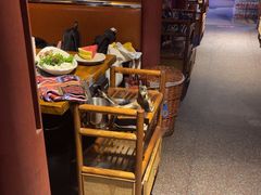 -老牌坊云南鱼豆花火锅(哈西万达店)
