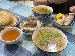 -園丁烤肉缸子肉