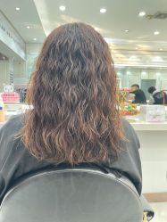 -镁连社·美联社