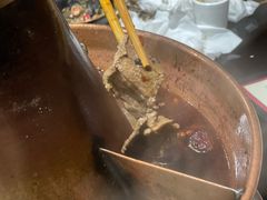 -果松木炭酸菜铜火锅·外婆参鸡汤