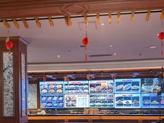 -八府香鸭·啫啫煲(华山路店)