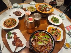 -自己人·宜昌菜(水悦城店)
