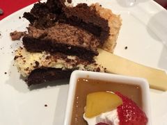 黑森林蛋糕-北京港澳中心瑞士酒店·瑞士咖啡厅·自助餐