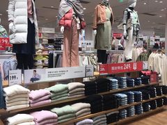 -优衣库(天津鲁能城购物中心店)