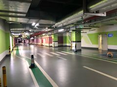 -来福士广场-地下停车场
