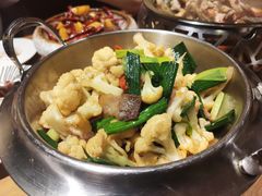 干锅花菜-隔壁老王·家常云南菜(花巷店)