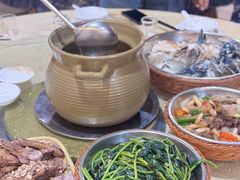 -红旗山庄(圭峰山店)