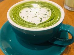-WOW coffee