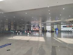 -岳阳东站