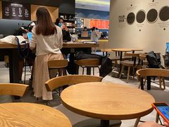 大堂-星巴克(广州天河北龙口店)