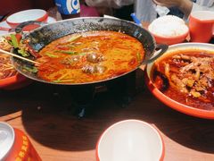 -老闵田螺馆·南昌市井菜·特色小吃(总店)