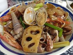 -八两八金·莱芜特色炒鸡(市南漳浦路店)