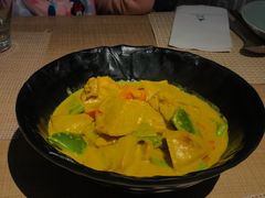 黄咖喱鸡肉-野米东南亚餐厅(欢乐海岸店)