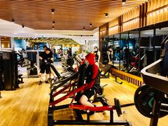 -银吉姆健身(恒隆馆)