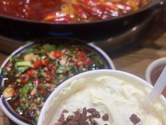 -周幺妹重庆老火锅(银泰城总店)