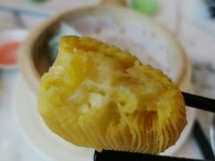金枕榴莲酥-唐阁海景中餐厅·早茶·粤菜•生日聚餐(海口朗廷酒店)