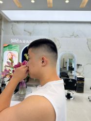 -苏奇发型·烫发染发