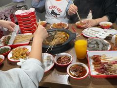 -言玖鲜火锅串串披萨自助(益田假日店)