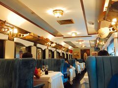 -火车头法国西餐厅