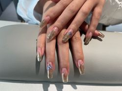 -丽心自助美甲美睫