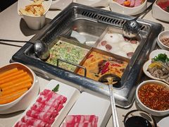 -海底捞火锅鲜切牛肉主题店(长寿路店)