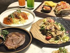 -STARRY CAFE & LOUNGE BAR(高新店)